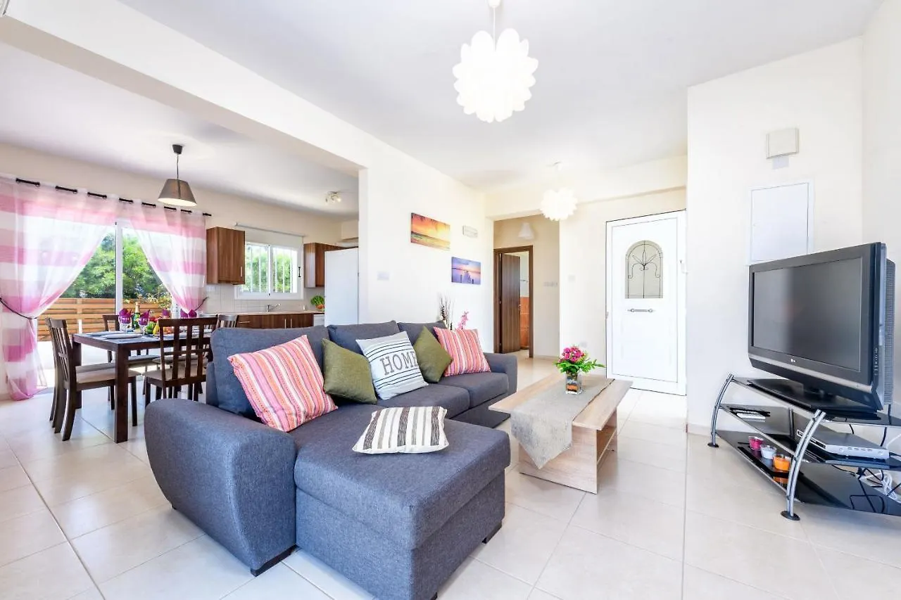 Sunset Villa פרוטאראס קפריסין